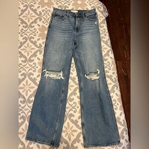 Abercrombie & Fitch 90s Relaxed Jean Ultra High Rise